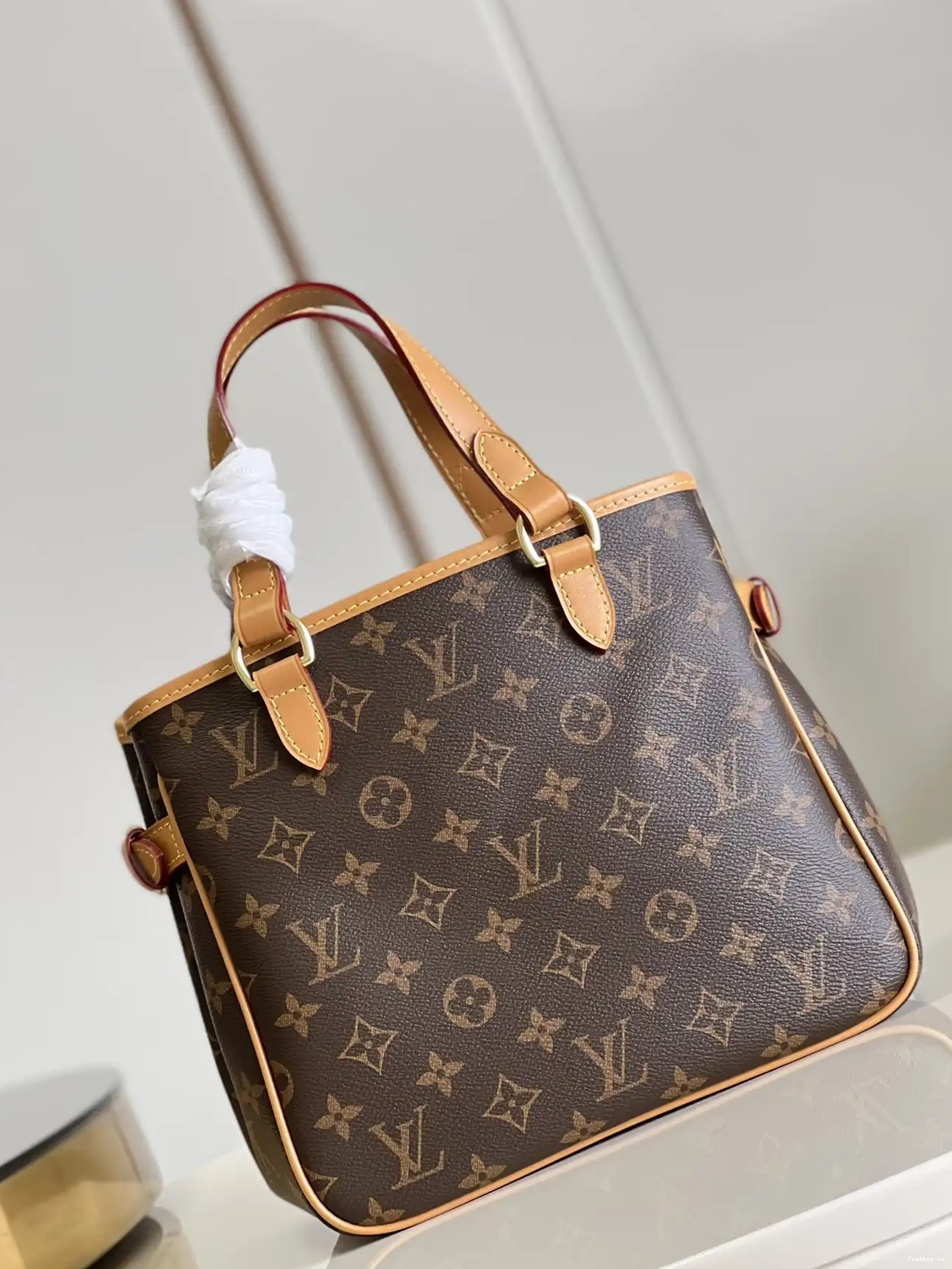 VUITTON Monogram bag-25*23*15CM LOUIS 0505